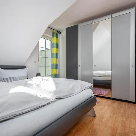 Seestrasse 14a Haus Ostseeschnegge Semesterbostad Zingst