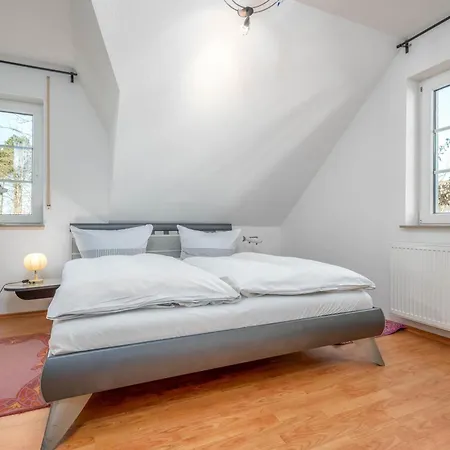 Seestrasse 14a Haus Ostseeschnegge Semesterbostad Zingst