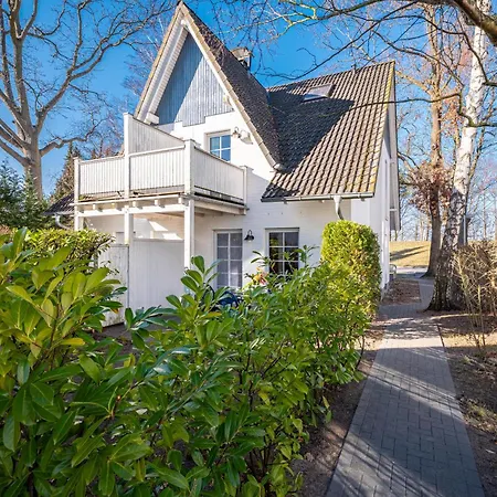 Semesterbostad Seestrasse 14a Haus Ostseeschnegge *